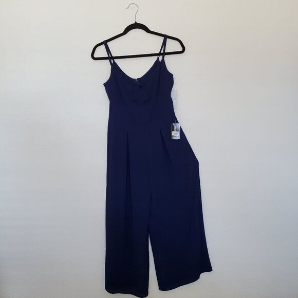 Teeze Me Juniors Sleeveless Textured Jumpsuit 1/2 Spaghetti Straps New - Picture 5 of 12